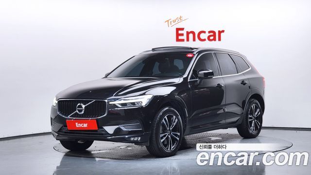 Volvo XC60 2-го поколения D5 Momentum - фото 0