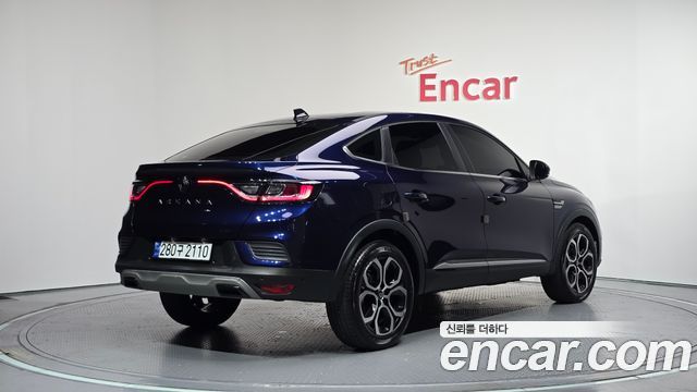 Renault Samsung Arkana 1.6 E-TECH Iconic - фото 1