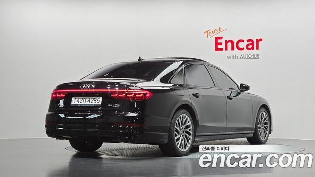 Audi A8 D5 55 TFSI Quattro LWB - фото 0