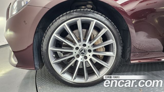 Mercedes-Benz E-Class W213 E450 4MATIC Cabriolet - фото 4