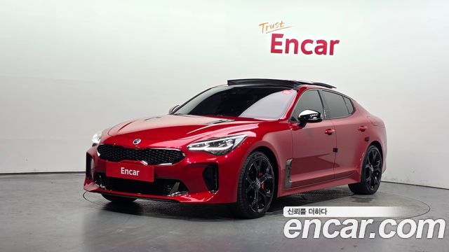 Kia Stinger 2.0 Turbo AWD Platinum - фото 0