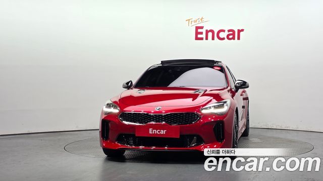Kia Stinger 2.0 Turbo AWD Platinum - фото 2