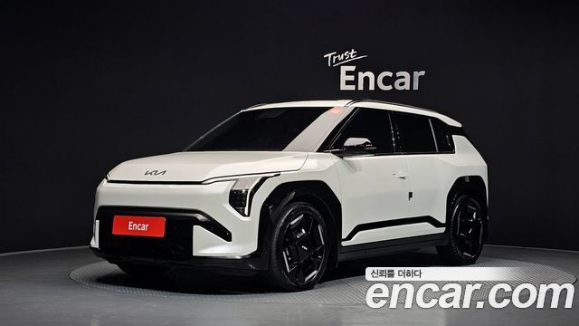 Kia EV3 Standard 2WD GT Line - фото 0