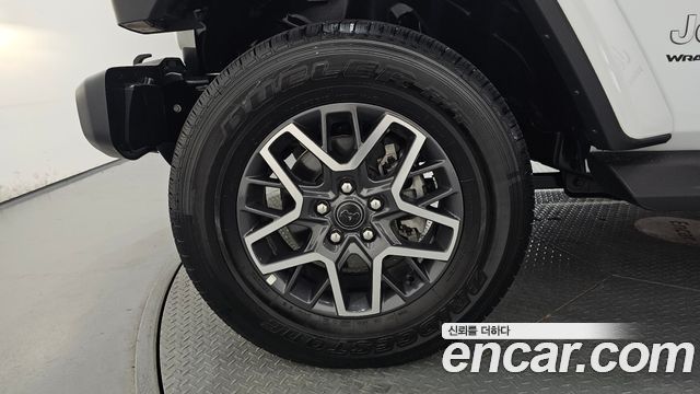 Jeep Wrangler JL 2.0 Sahara 4Door - фото 3