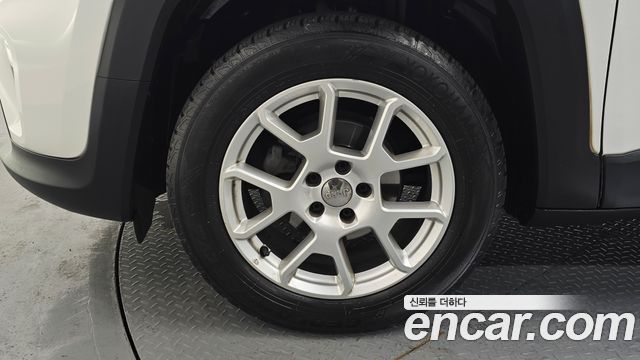 Jeep Renegade 1.6 Diesel Limited - фото 4