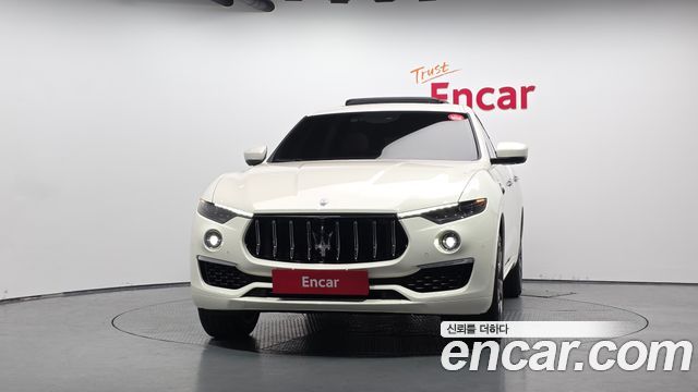 Maserati Levante 2.0 GT AWD - фото 2