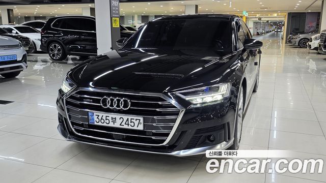 Audi A8 D5 55 TFSI Quattro LWB - фото 0