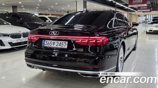 Audi A8 D5 55 TFSI Quattro LWB - фото 3