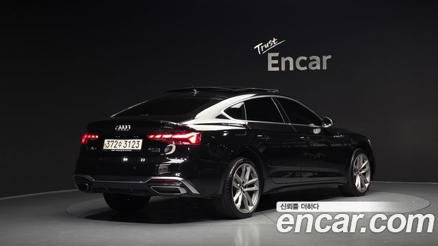 Audi A5 F5 40 TDI Quattro Premium Sportback - фото 1