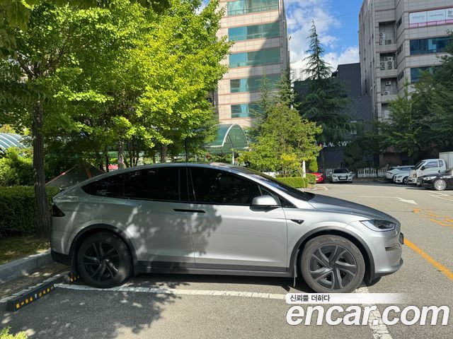 Tesla Model X Long Range - фото 3