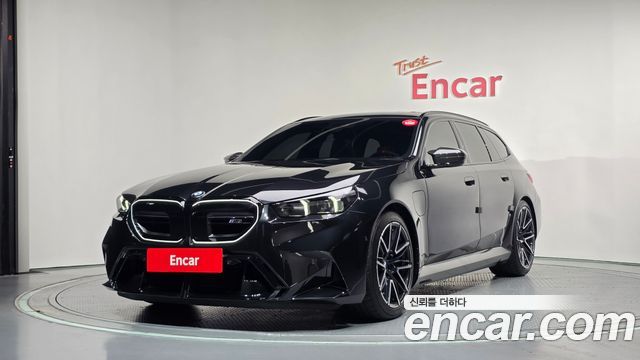BMW M5 G90 M5 Touring - фото 0