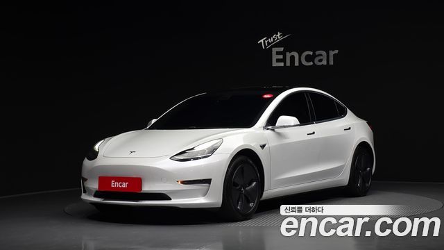 Tesla Model 3 Standard Range Plue RWD - фото 0