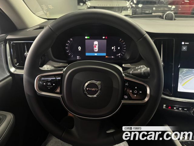 Volvo V60 Cross Country 2-го поколения B5 Ultimate AWD - фото 4