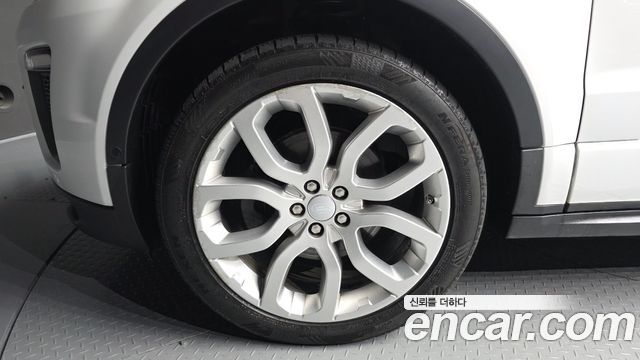 Land Rover Range Rover Evoque 2.0 TD4 HSE Dynamic - фото 4
