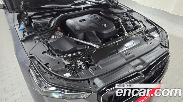 BMW 5 Series G60 520i M Sport - фото 4