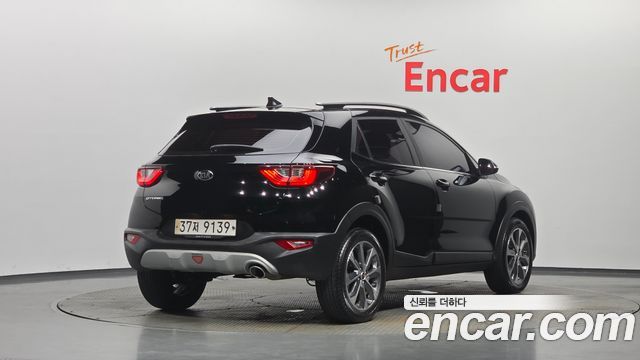 Kia Stonic 1.4 Prestige - фото 1