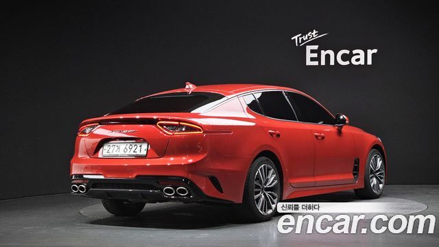 Kia Stinger 2.0 Turbo 2WD Platinum - фото 0