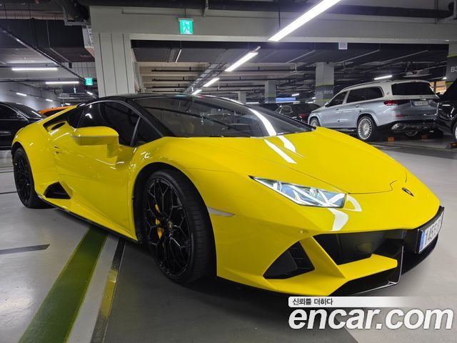 Lamborghini Huracan LP640-4 EVO - фото 3