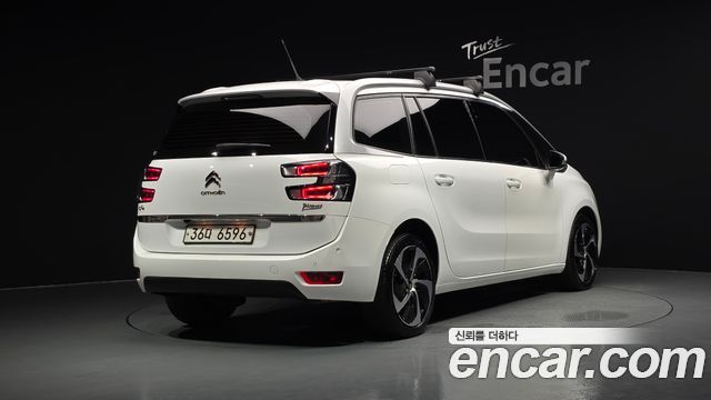 Citroen / DS C4 Picasso 2.0 B-HDI Shine - фото 1