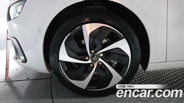 Citroen / DS C4 Picasso 2.0 B-HDI Shine - фото 4