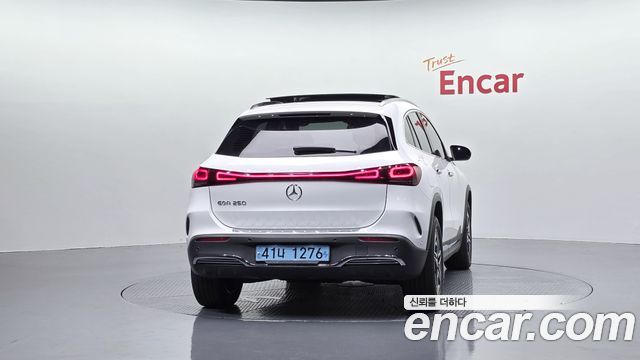 Mercedes-Benz EQA H243 EQA250 AMG Package - фото 3