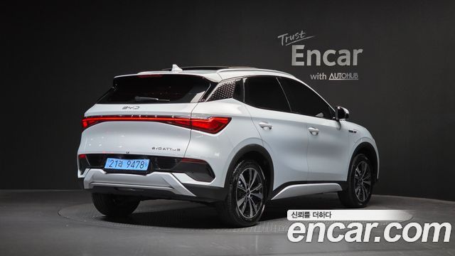 BYD Atto 3 Plus - фото 1