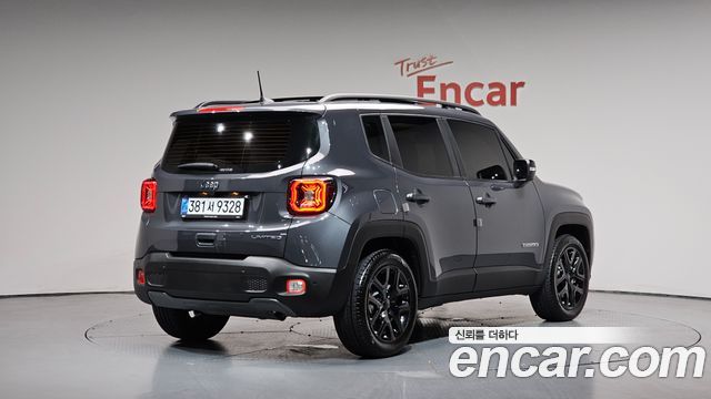 Jeep Renegade 1.3 Limited - фото 1