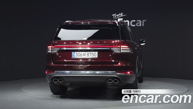 Lincoln Aviator 2-го поколения 3.0 Reserve AWD - фото 3