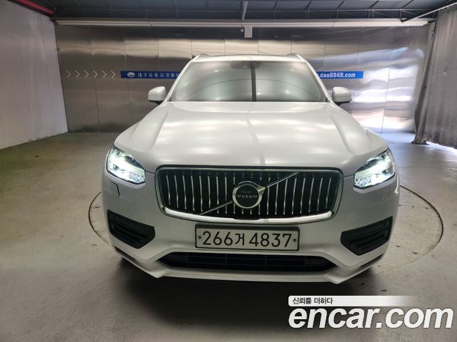 Volvo XC90 2-го поколения D5 Momentum - фото 2
