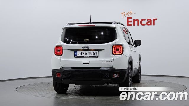 Jeep Renegade 1.3 Limited - фото 2