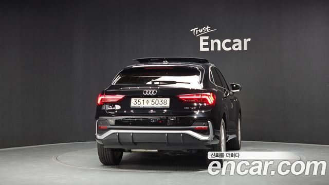 Audi Q3 F3 35 TDI Premium Sportback - фото 2