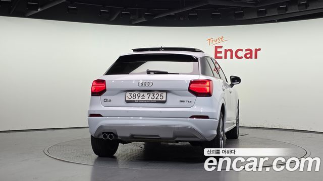 Audi Q2 35 TDI Premium - фото 3