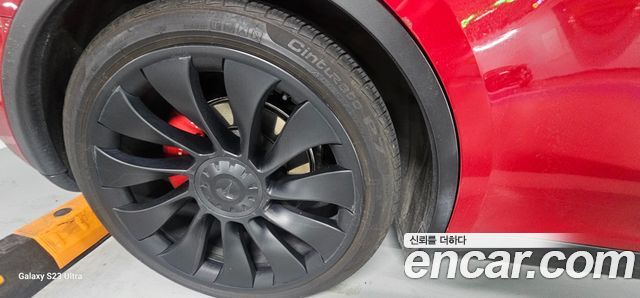 Tesla Model Y Performance AWD - фото 4