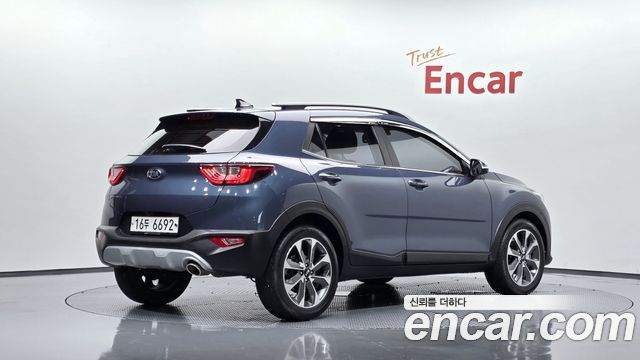 Kia Stonic 1.4 Prestige - фото 1