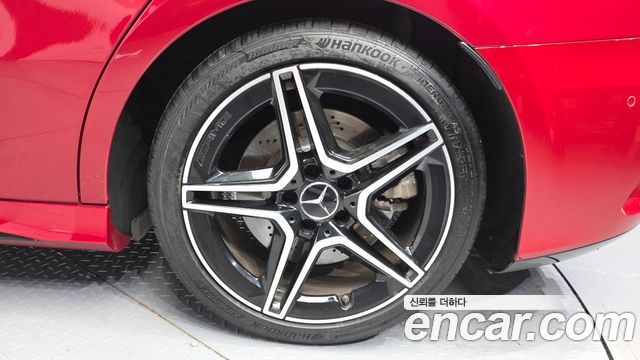 Mercedes-Benz A-Class W177 AMG A35 4MATIC Sedan - фото 4