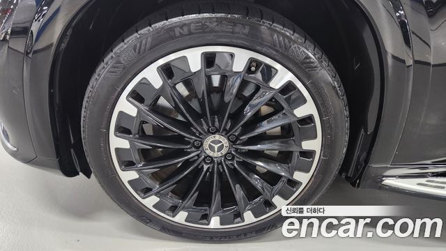 Mercedes-Benz EQS SUV EQS580 4MATIC - фото 4