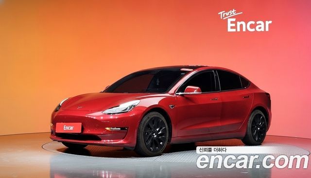 Tesla Model 3 Long Range AWD - фото 0