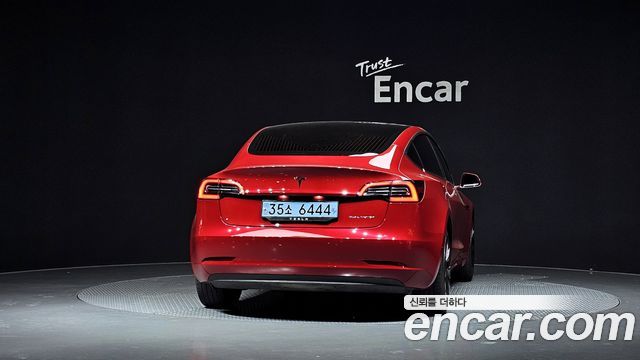 Tesla Model 3 Long Range AWD - фото 3