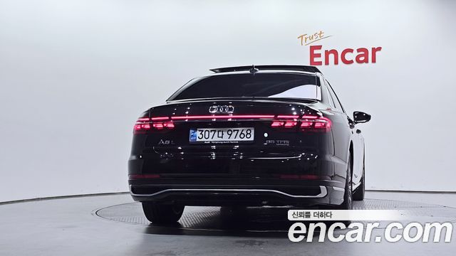 Audi A8 D5 55 TFSI Quattro Premium LWB - фото 3