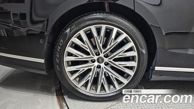 Audi A8 D5 55 TFSI Quattro Premium LWB - фото 4