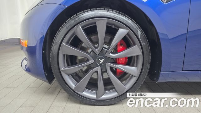 Tesla Model 3 Performance AWD - фото 3