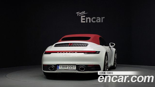 Porsche 911 Carrera Cabriolet - фото 3