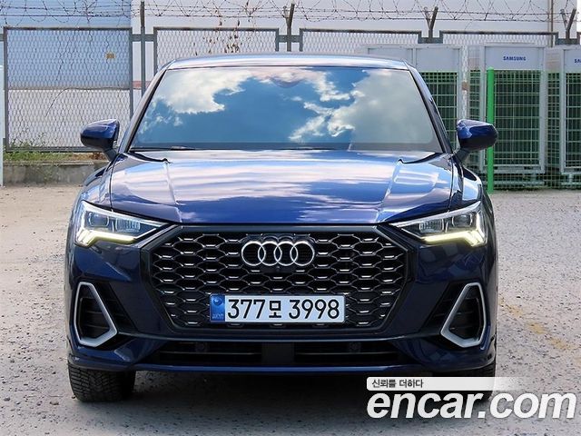 Audi Q3 F3 35 TDI Premium Sportback - фото 1
