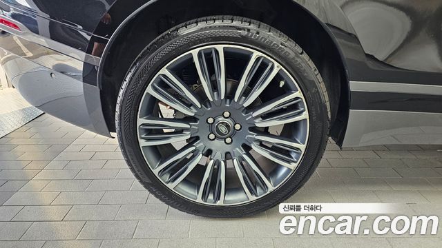 Land Rover Range Rover Velar 3.0 D300 R-Dynamic SE - фото 4