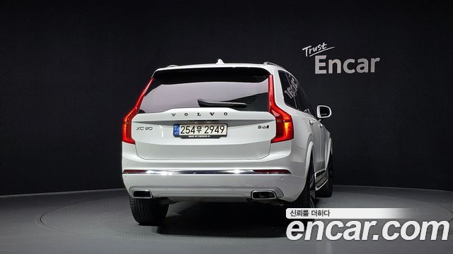 Volvo XC90 2-го поколения B6 Inscription - фото 3