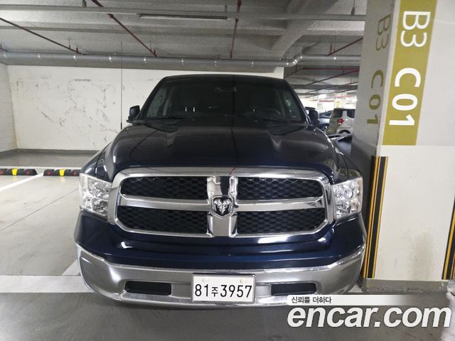 Dodge Ram Pick Up 5.7 - фото 2