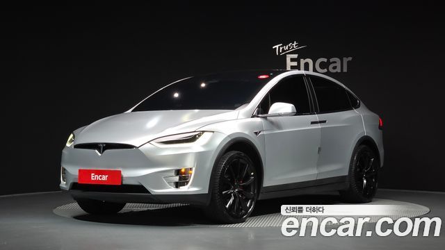 Tesla Model X Performance - фото 0