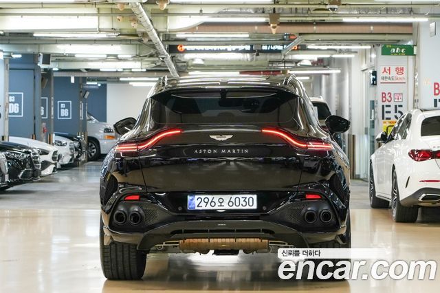 Aston Martin DBX 4.0 V8 707 - фото 2