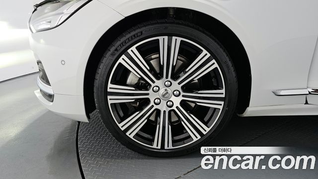 Volvo S90 B6 AWD Ultimate Bright - фото 4