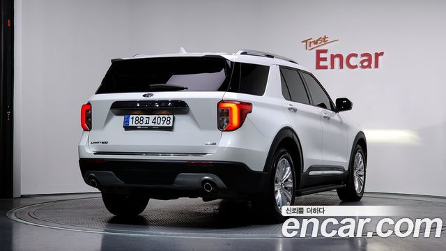 Ford Explorer 6-го поколения 2.3 LimIted 4WD - фото 1